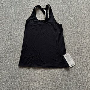 Lululemon brand new yogi racer back tank